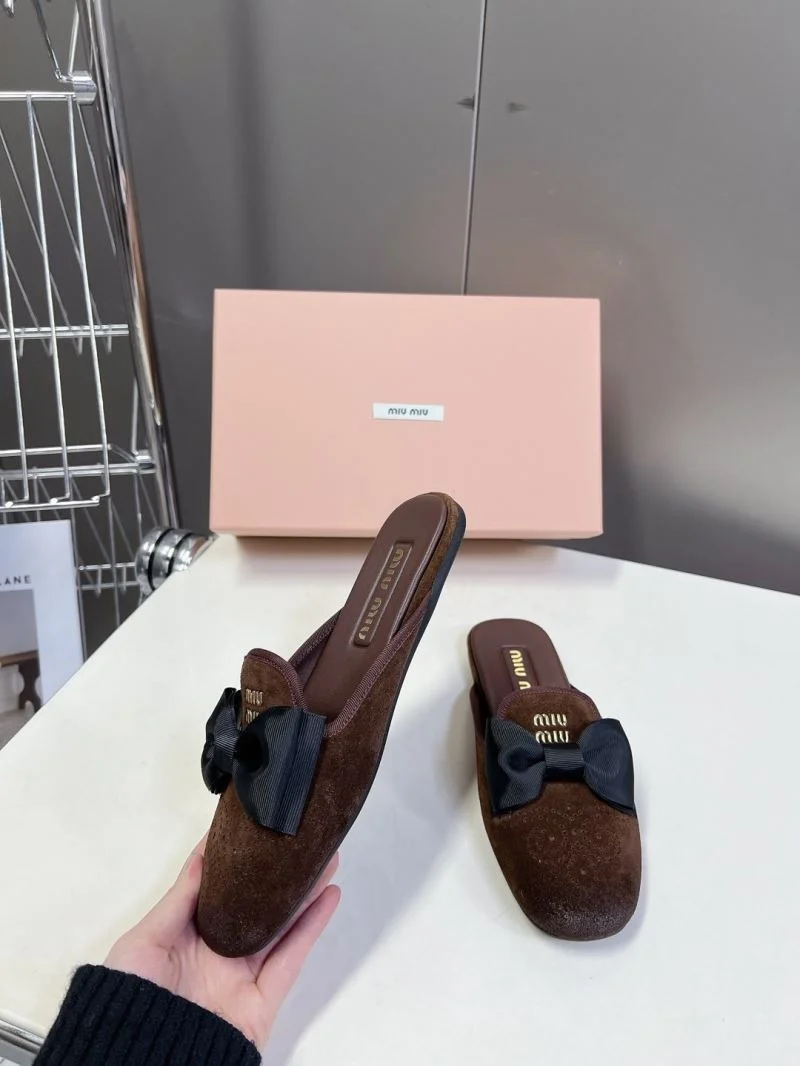 Miu Miu Sandals RelaxedFit 7551