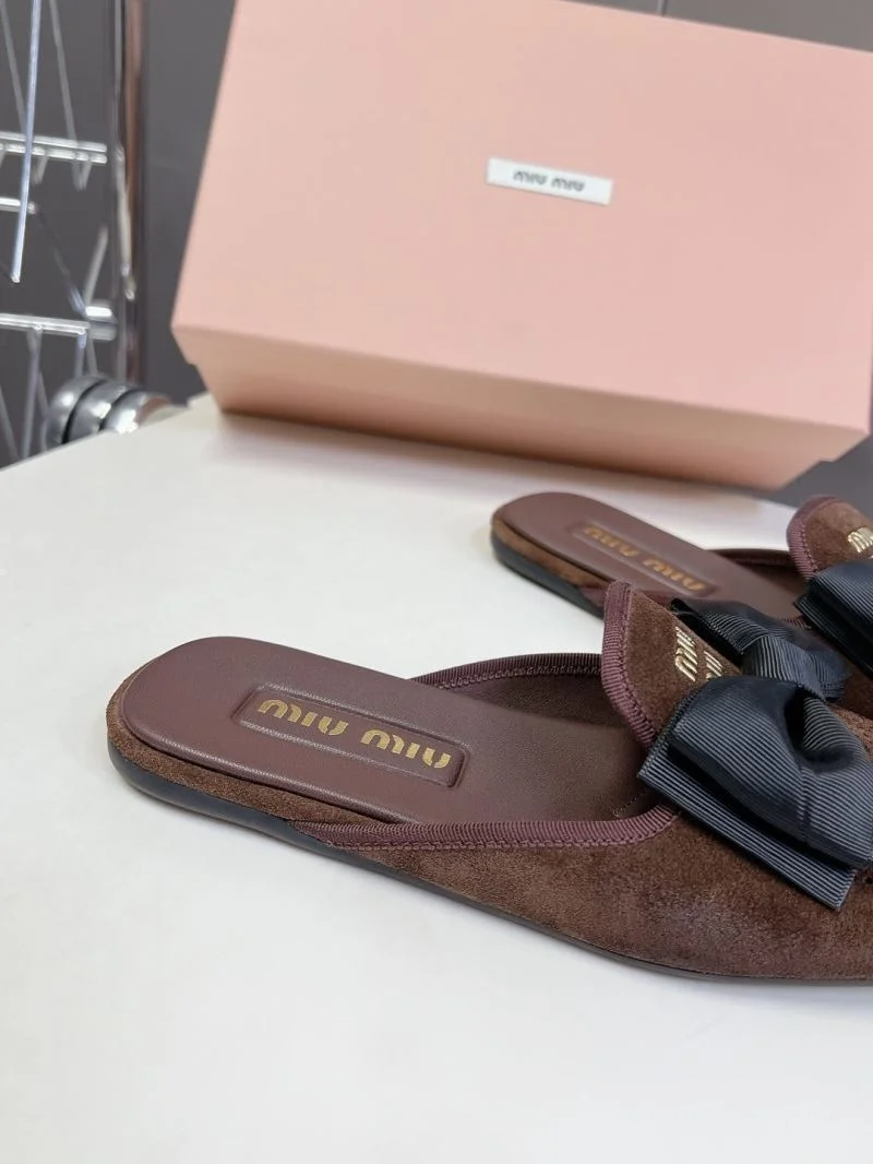 Miu Miu Sandals RelaxedFit 7551