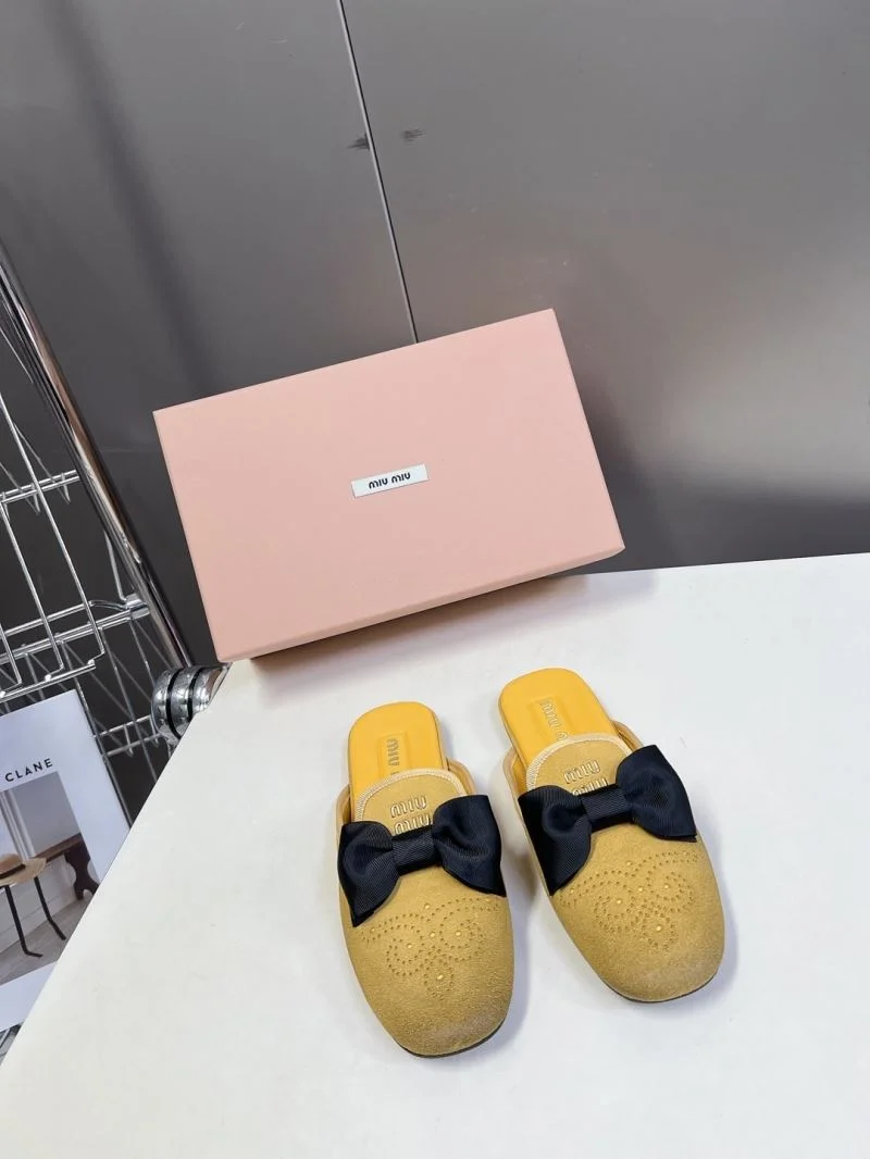 Effortless Miu Miu Sandals 7631