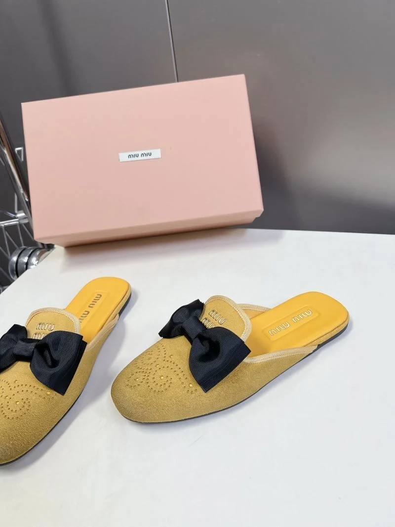 Effortless Miu Miu Sandals 7631