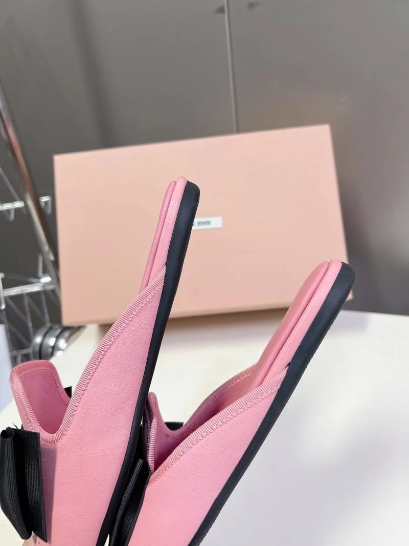 Chic Miu Miu Sandals 7557