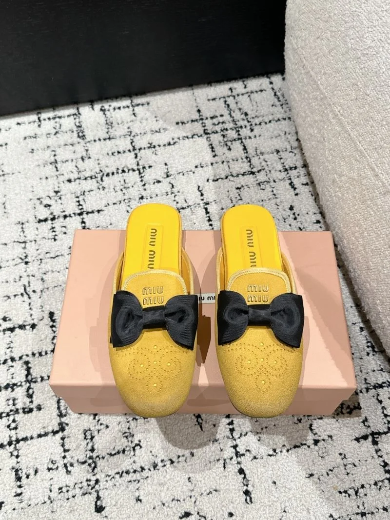 Miu Miu Sandals Packable 7542