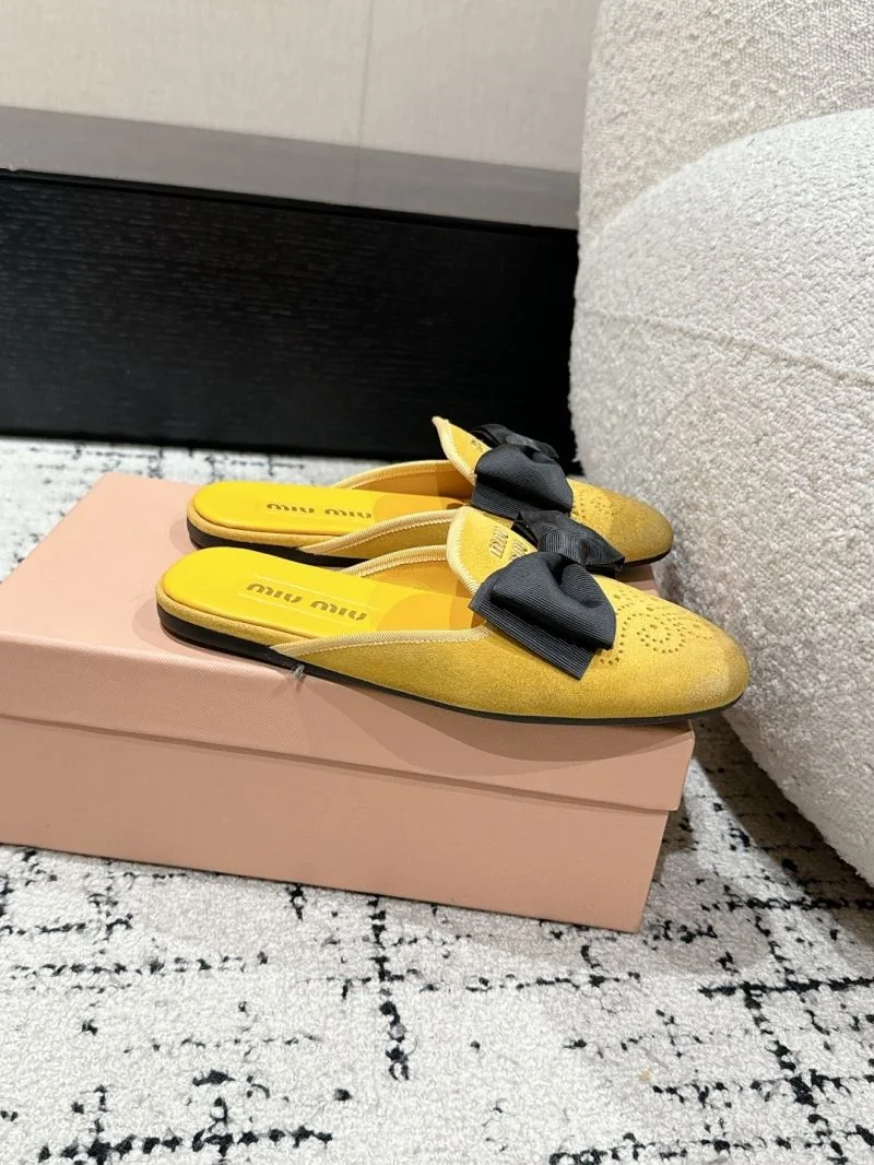 Miu Miu Sandals Packable 7542