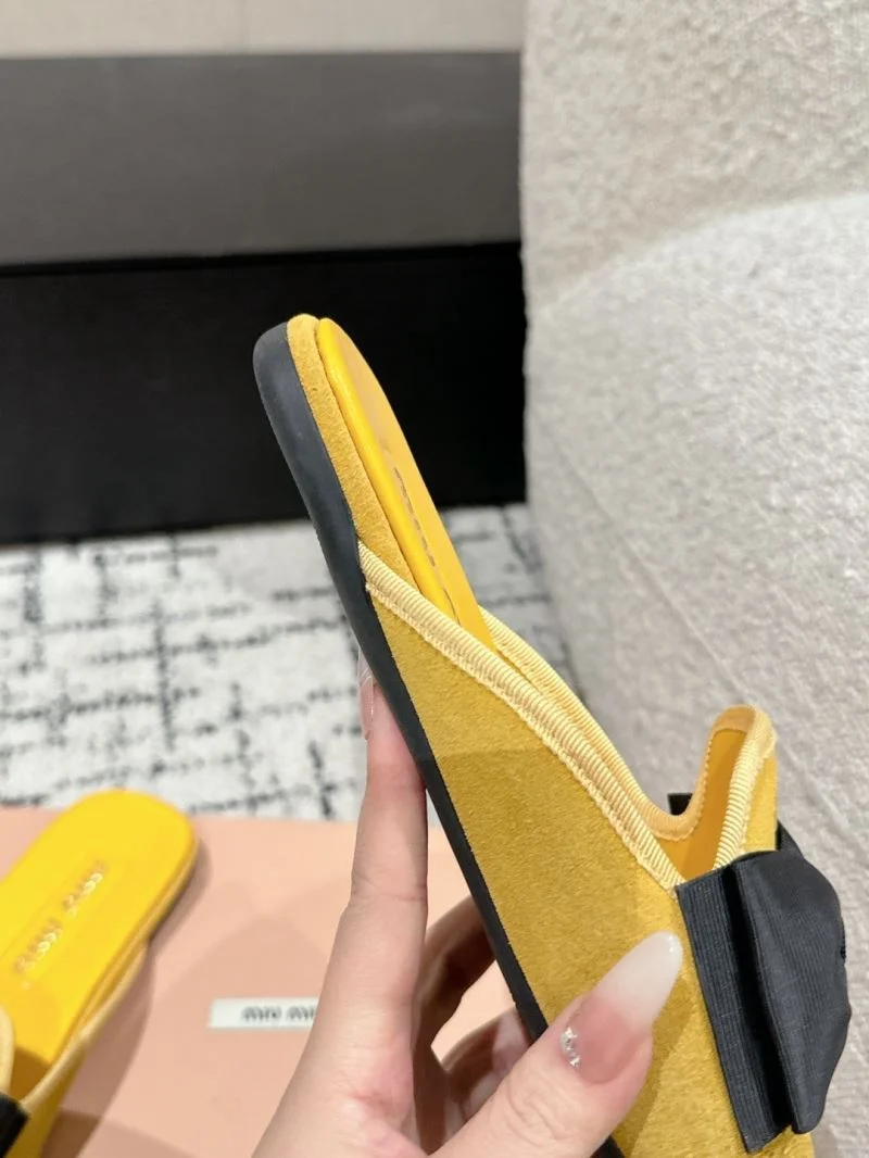Miu Miu Sandals Packable 7542