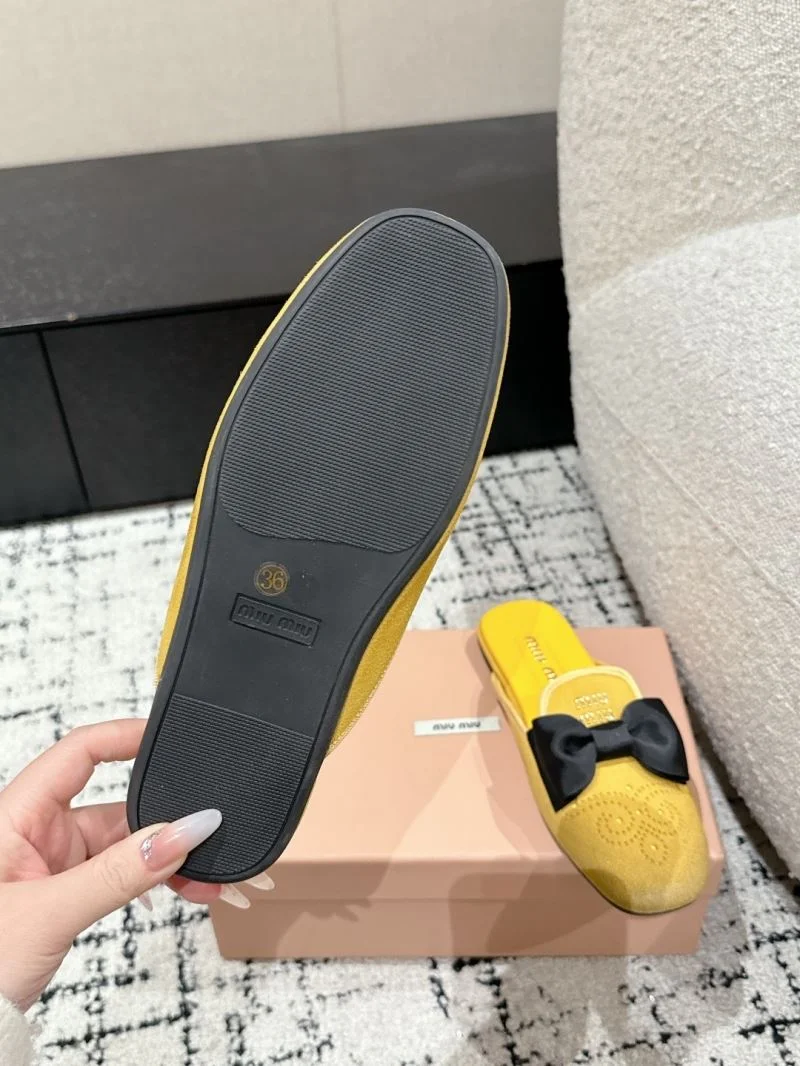 Miu Miu Sandals Packable 7542
