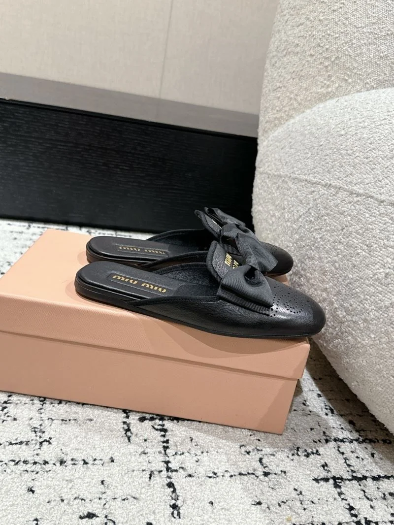MoistureWicking Miu Miu Sandals 7609