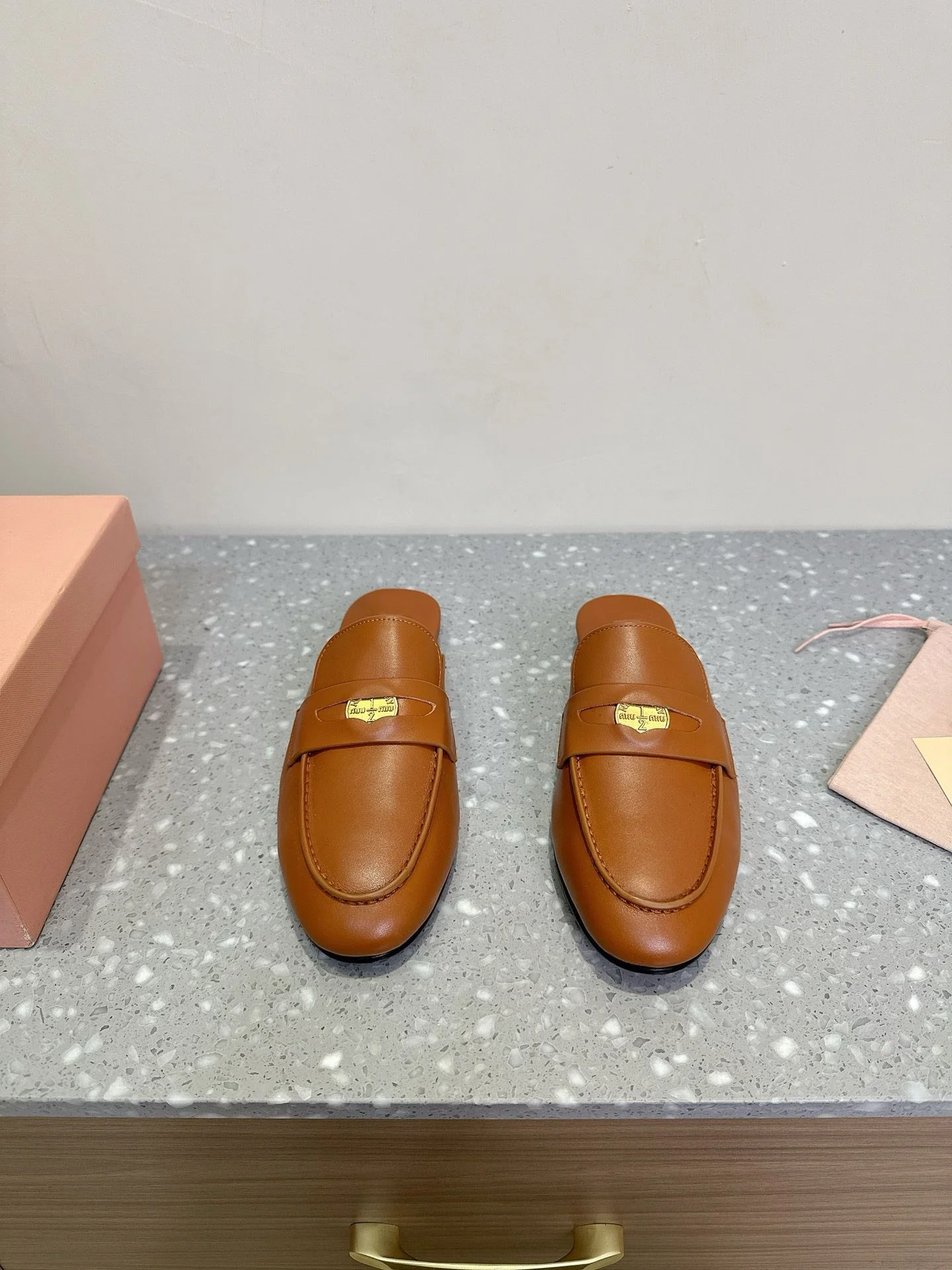 Miu Miu Sandals Efficient 7536