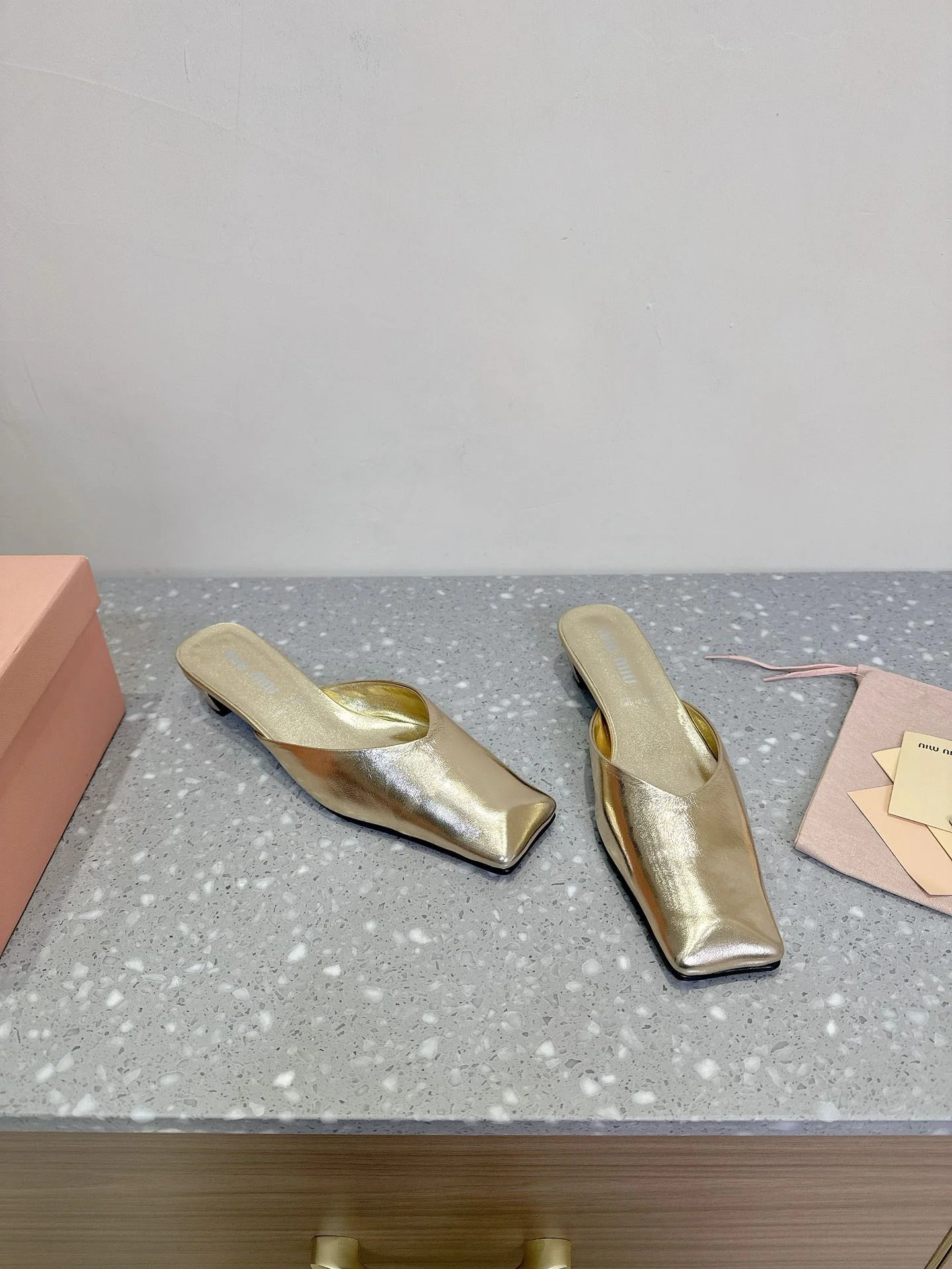 Miu Miu Sandals Sporty 7555