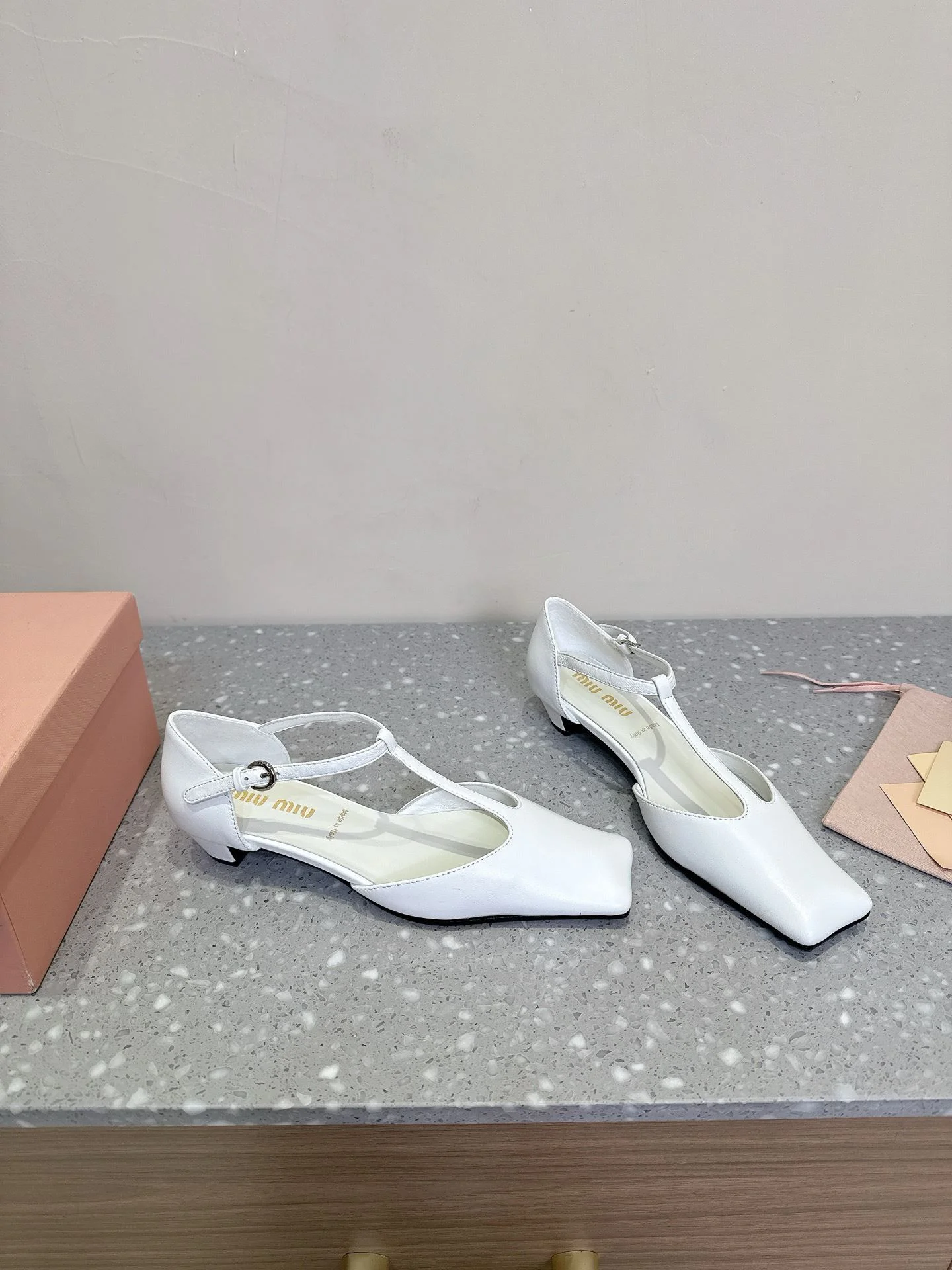 BestValue Miu Miu Sandals 7562