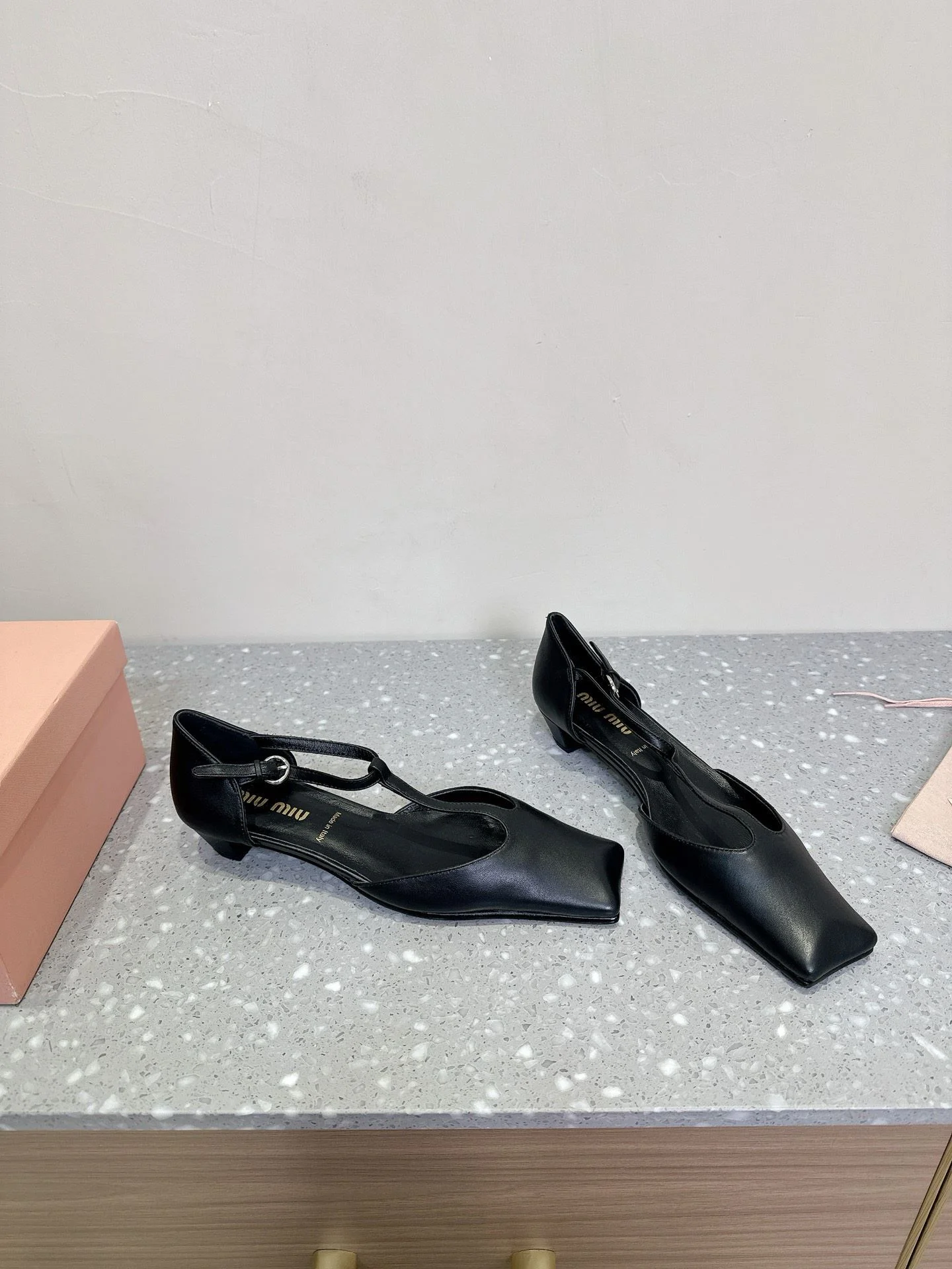 Comfortable Miu Miu Sandals 7633