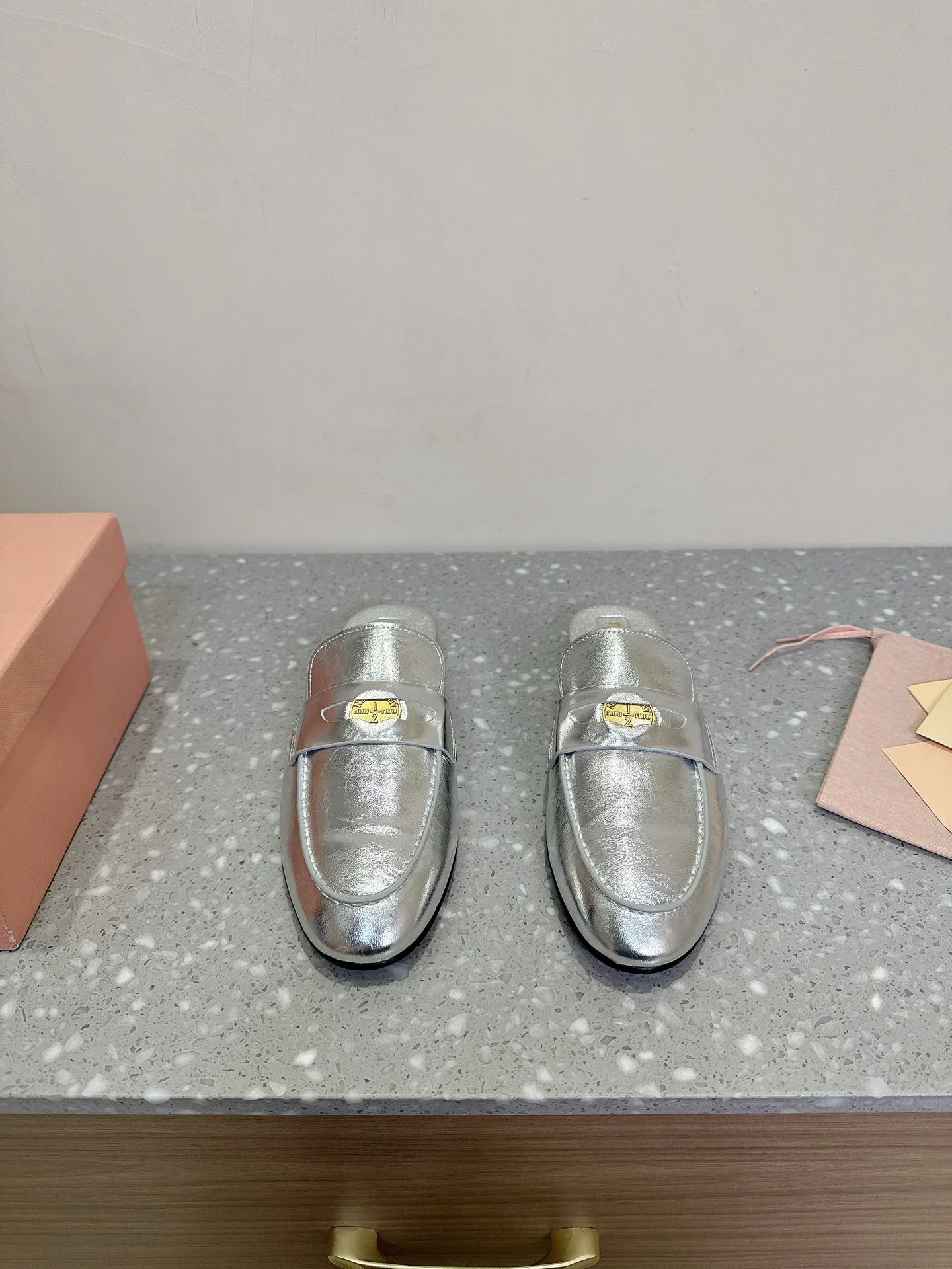 Lightweight Miu Miu Sandals 7565
