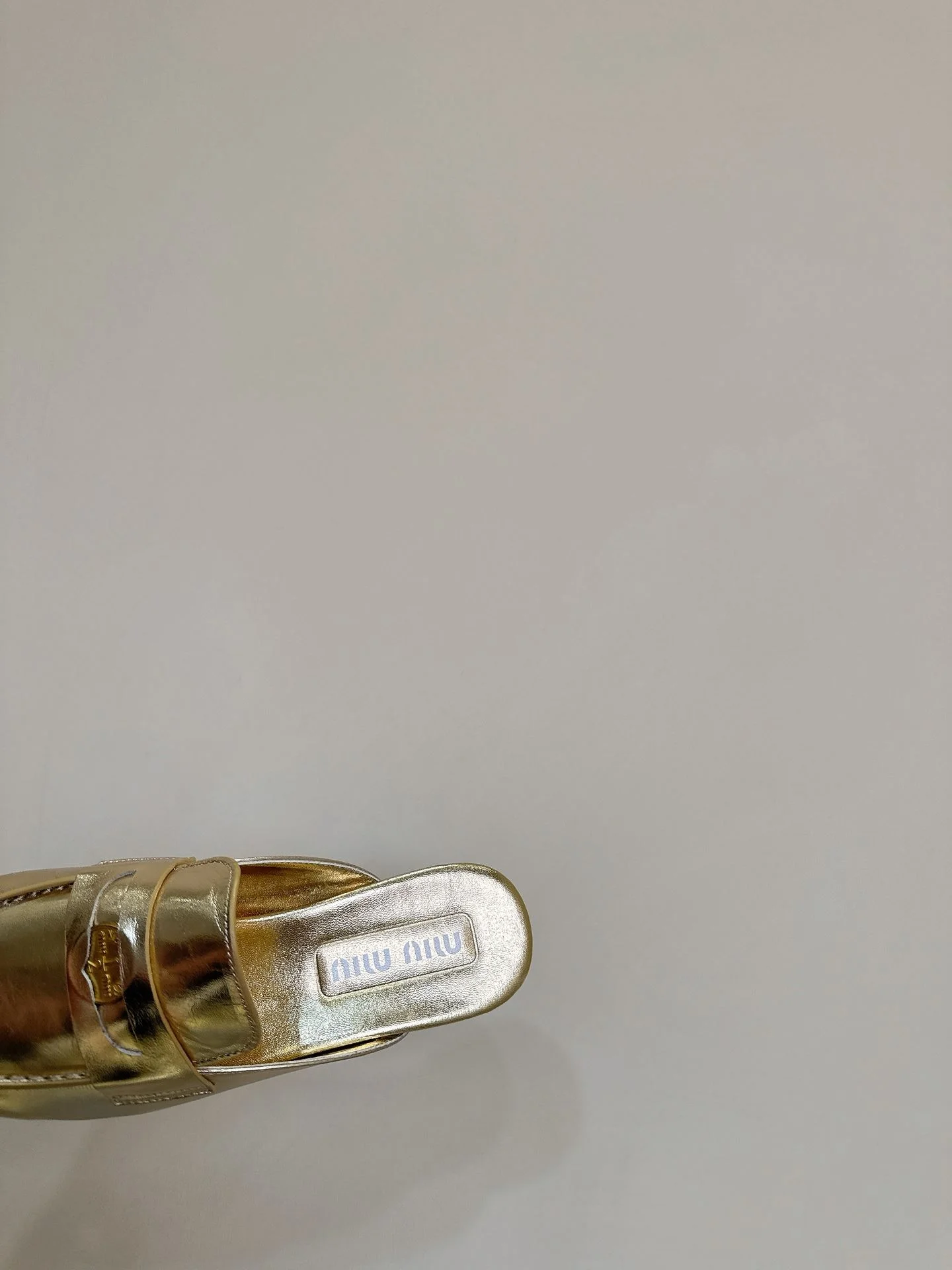 Effortless Miu Miu Sandals 7523