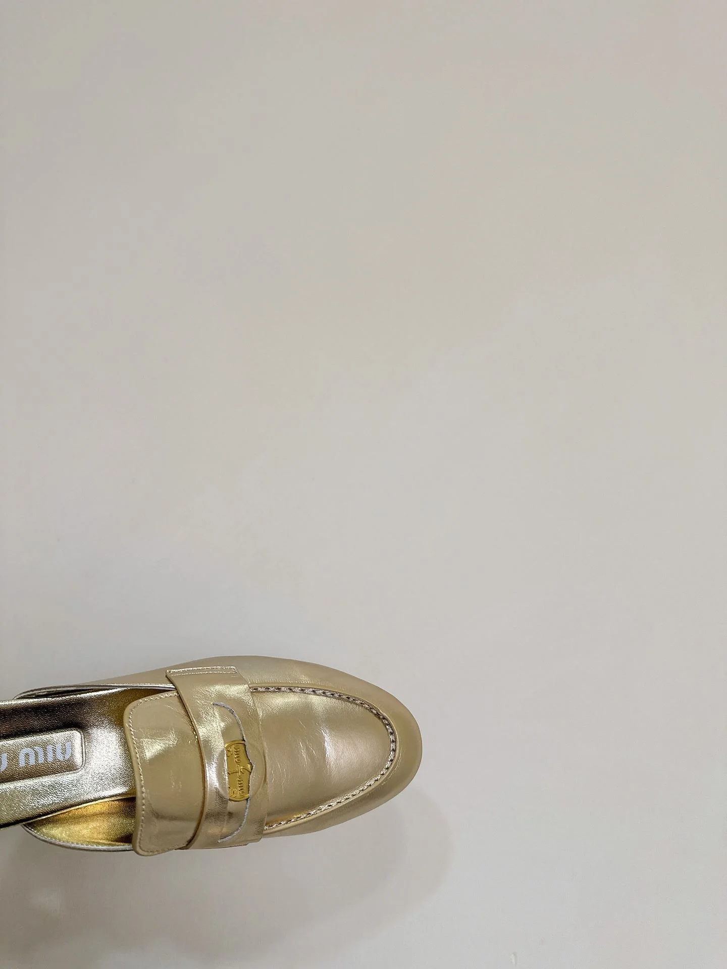 Effortless Miu Miu Sandals 7523