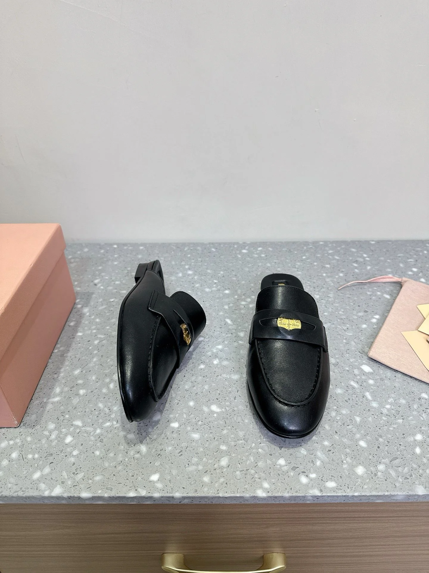 Miu Miu Sandals Resilient 7522