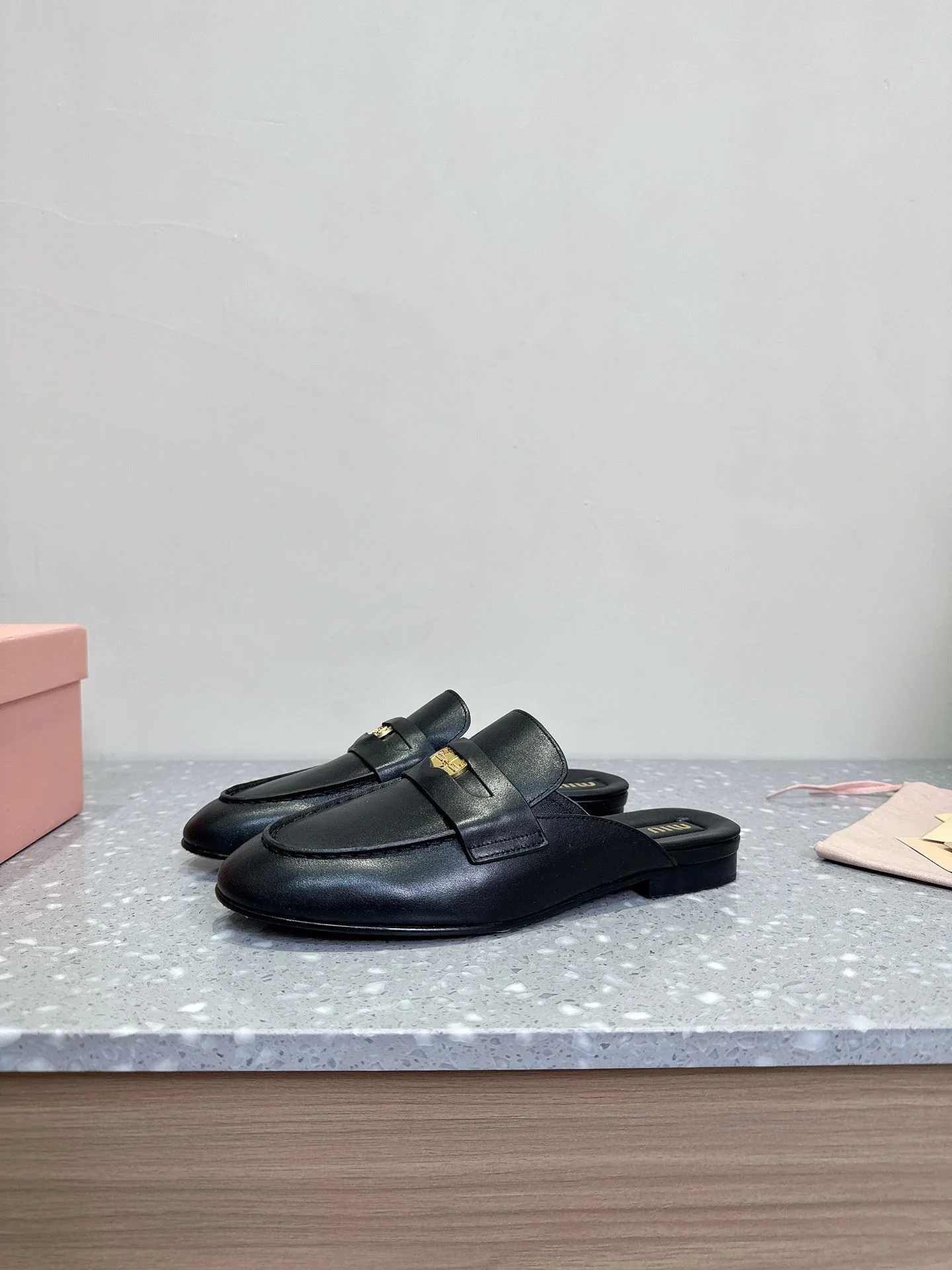 Miu Miu Sandals Resilient 7522