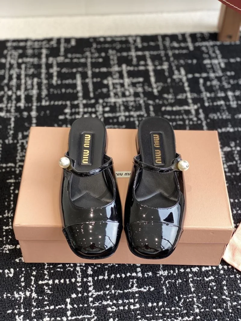 Miu Miu Sandals Bright 11670
