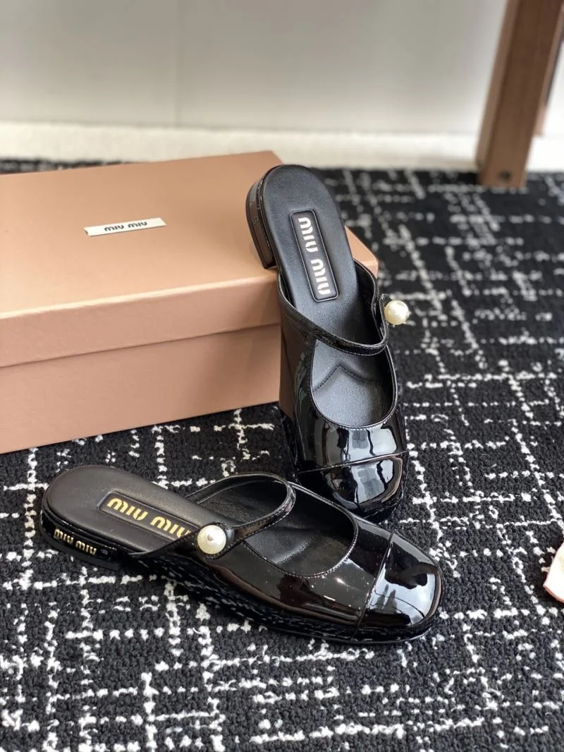 Miu Miu Sandals Bright 11670