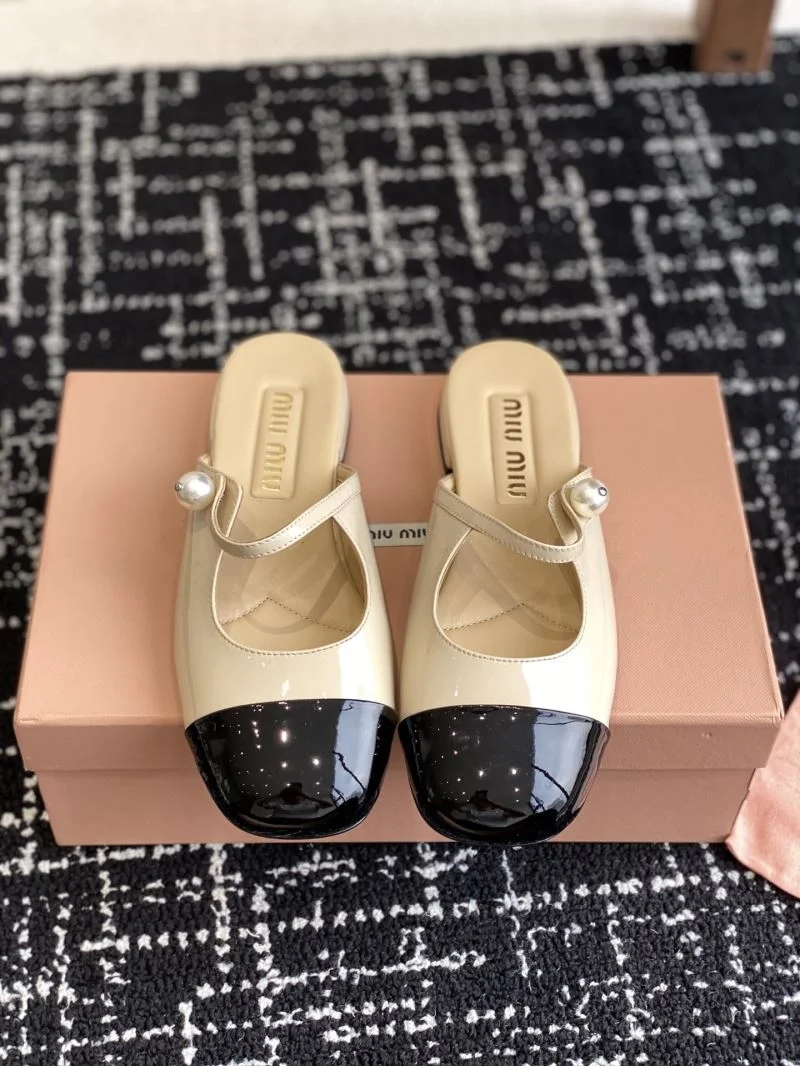 Miu Miu Sandals WellDesigned 11666