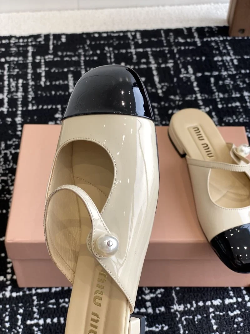 Miu Miu Sandals WellDesigned 11666