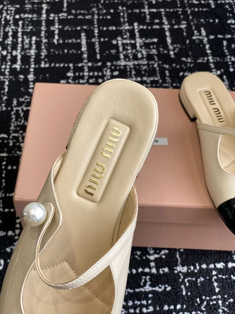 Miu Miu Sandals WellDesigned 11666