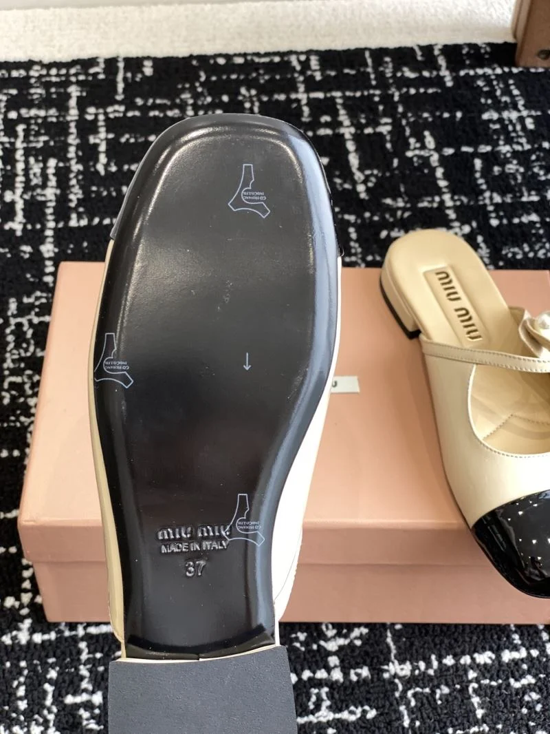 Miu Miu Sandals WellDesigned 11666