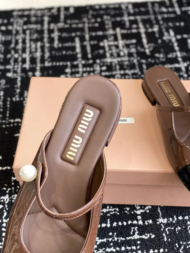 Classic Miu Miu Sandals 11655