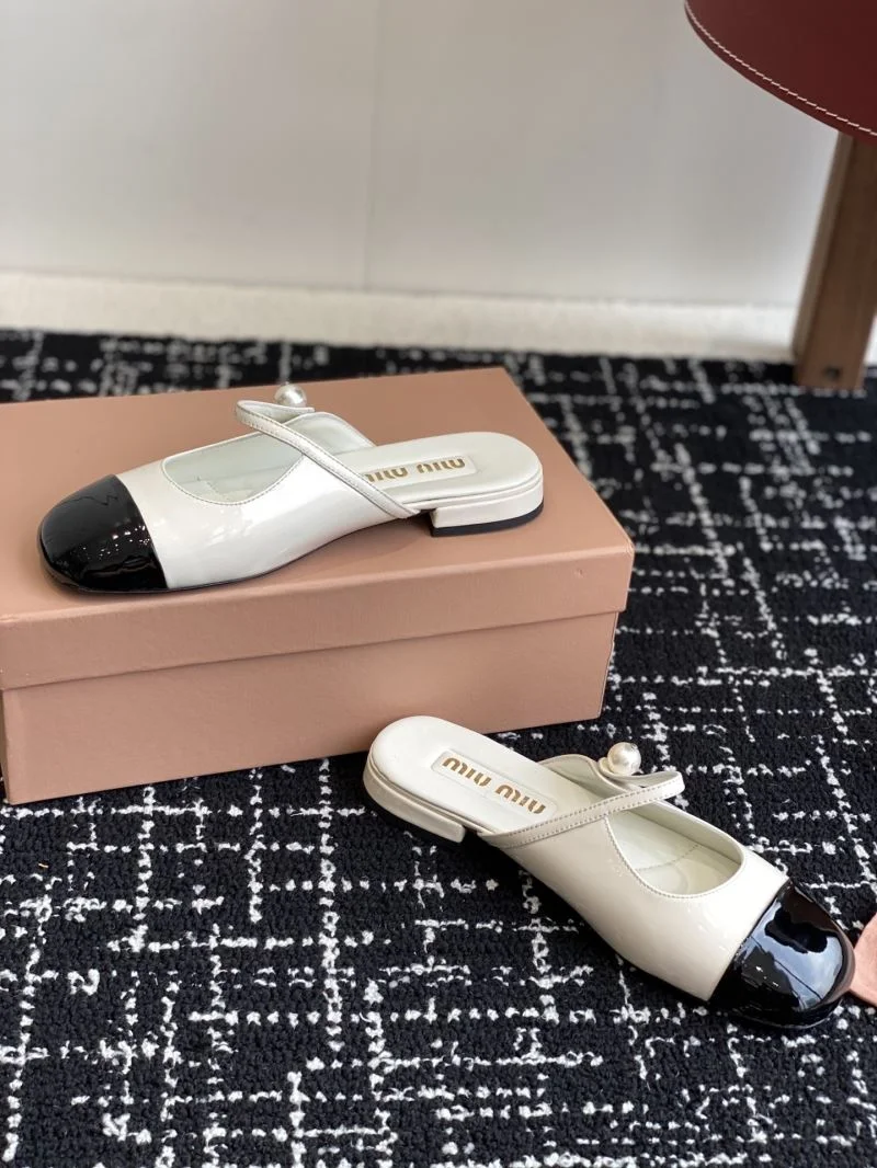 Supportive Miu Miu Sandals 11680