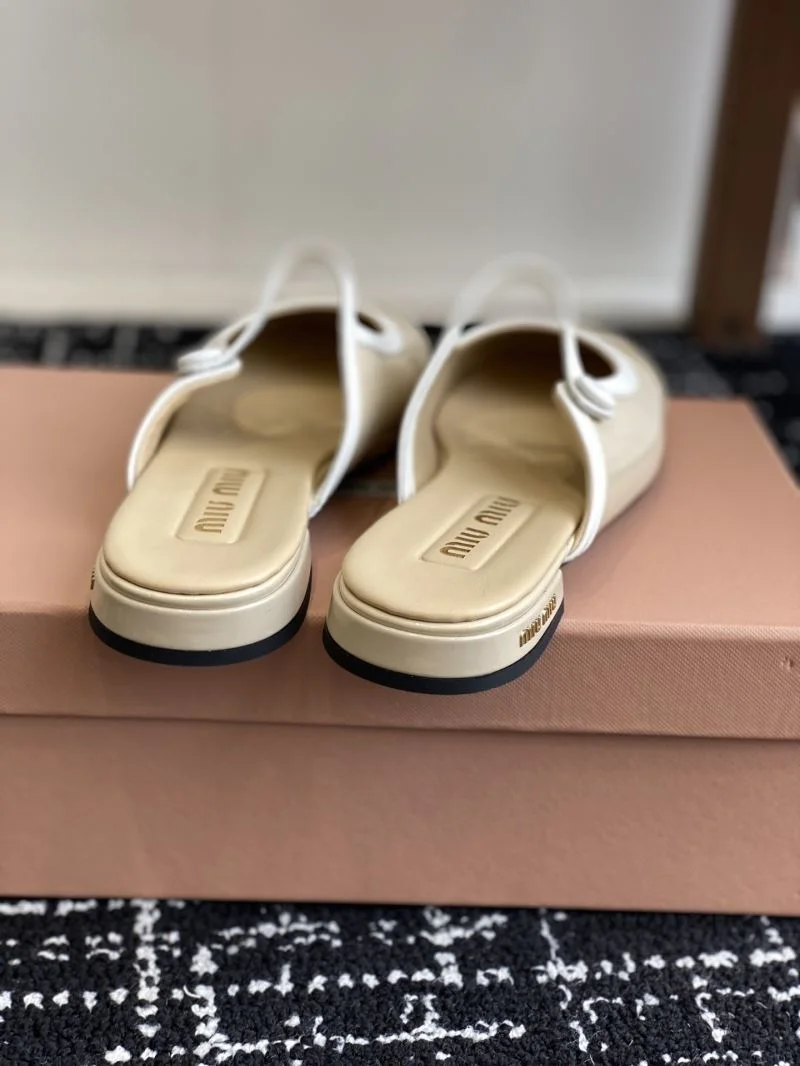 Comfortable Miu Miu Sandals 11658