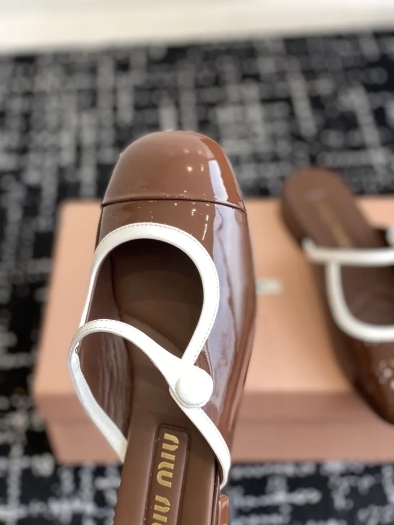 OnTrend Miu Miu Sandals 11657