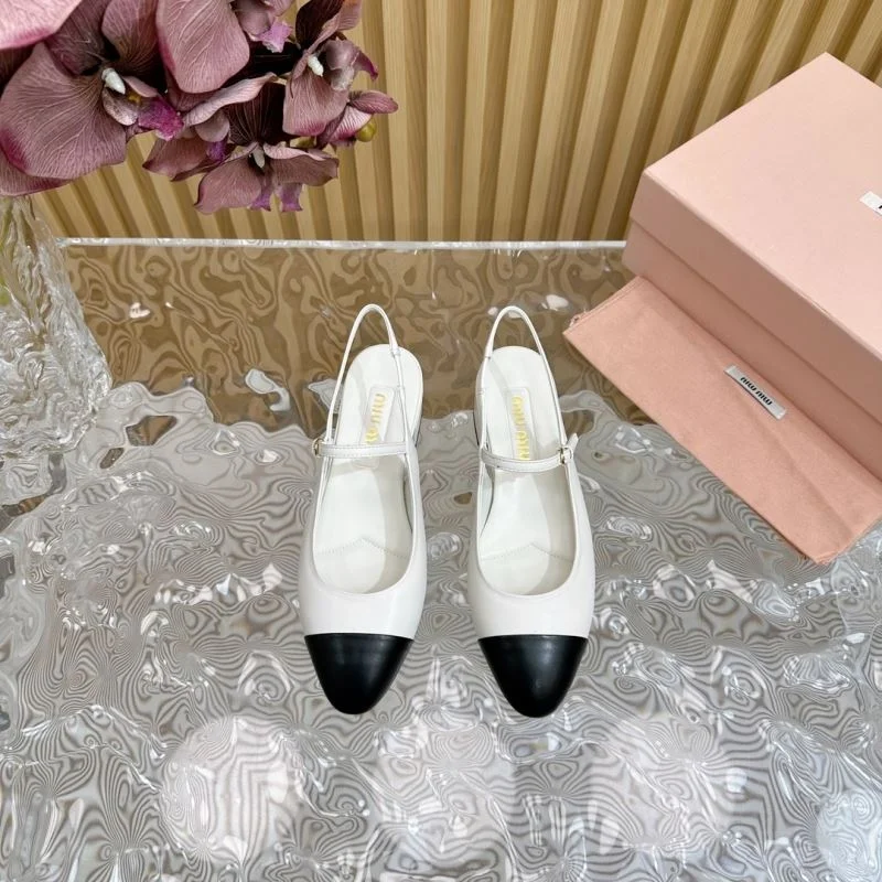 Practical Miu Miu Sandals 11647