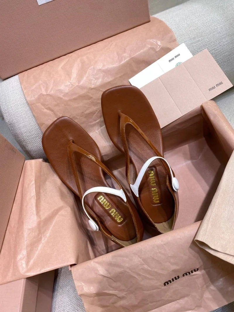Chic Miu Miu Sandals 11643