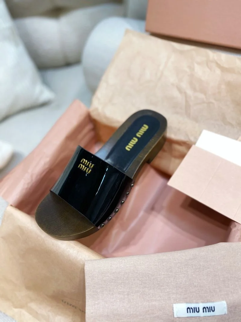 AllSeason Miu Miu Sandals 11633