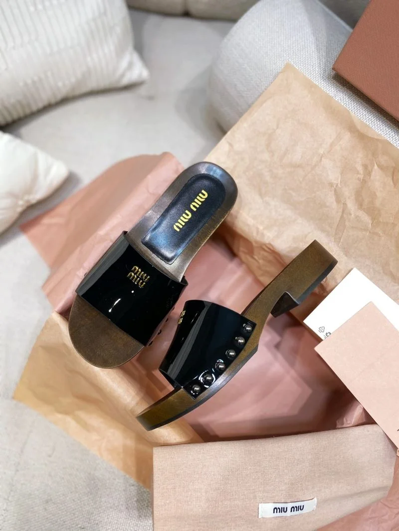 AllSeason Miu Miu Sandals 11633