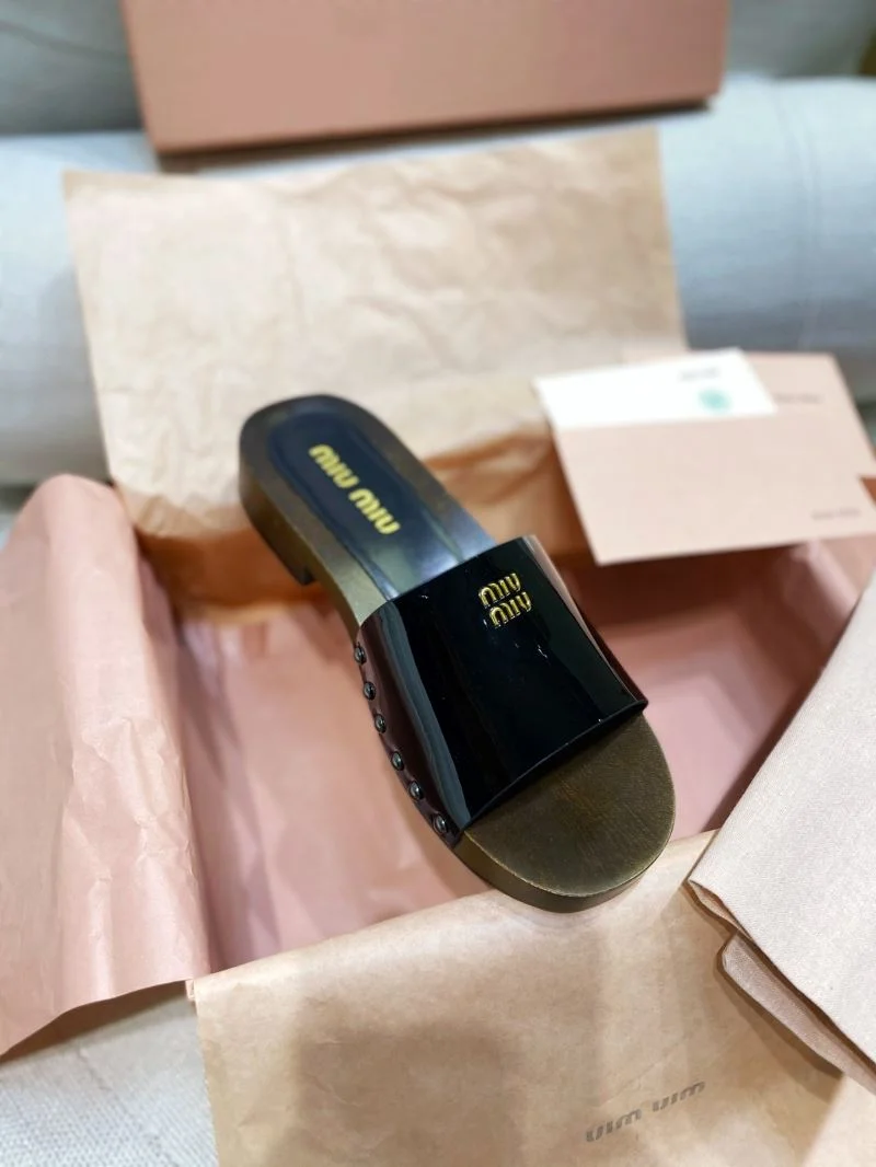 AllSeason Miu Miu Sandals 11633