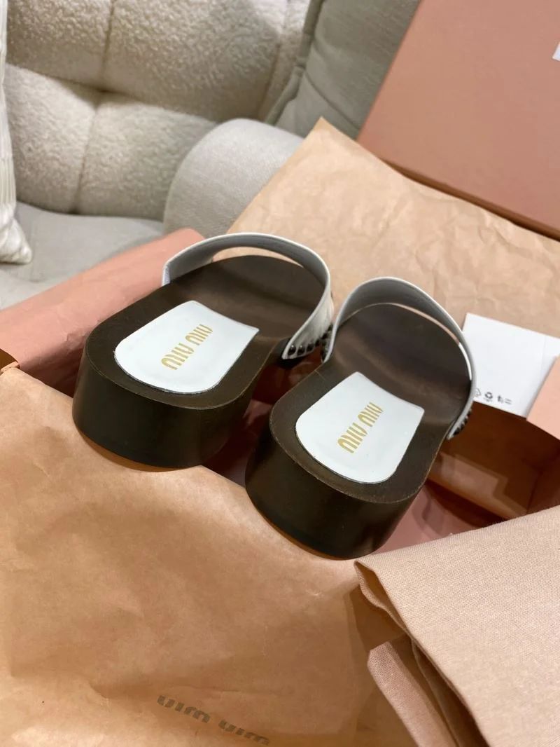 Miu Miu Sandals DailyWear 11632