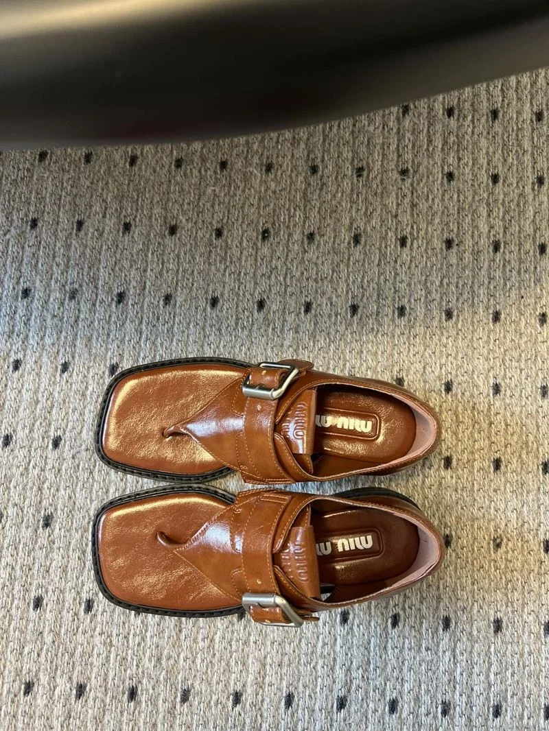 Bold Miu Miu Sandals 11624
