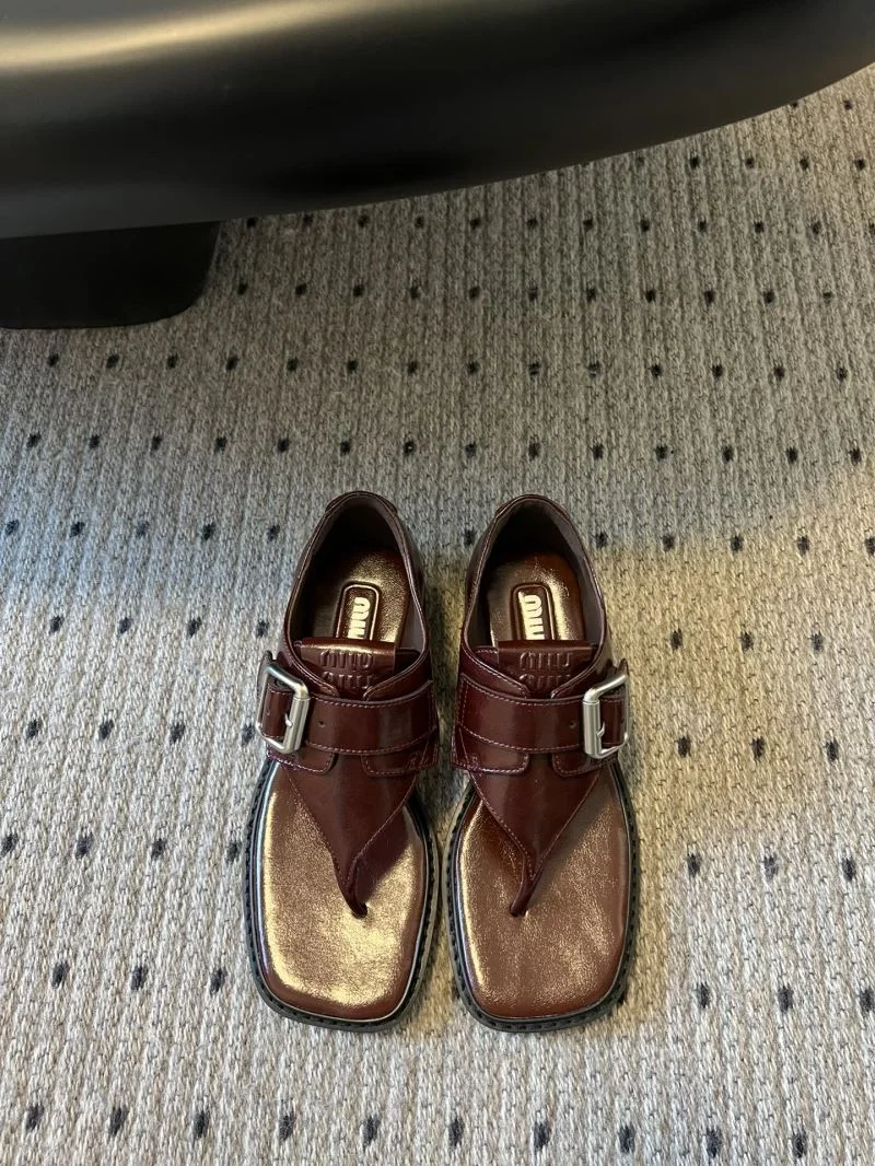 Miu Miu Sandals Youthful 11625