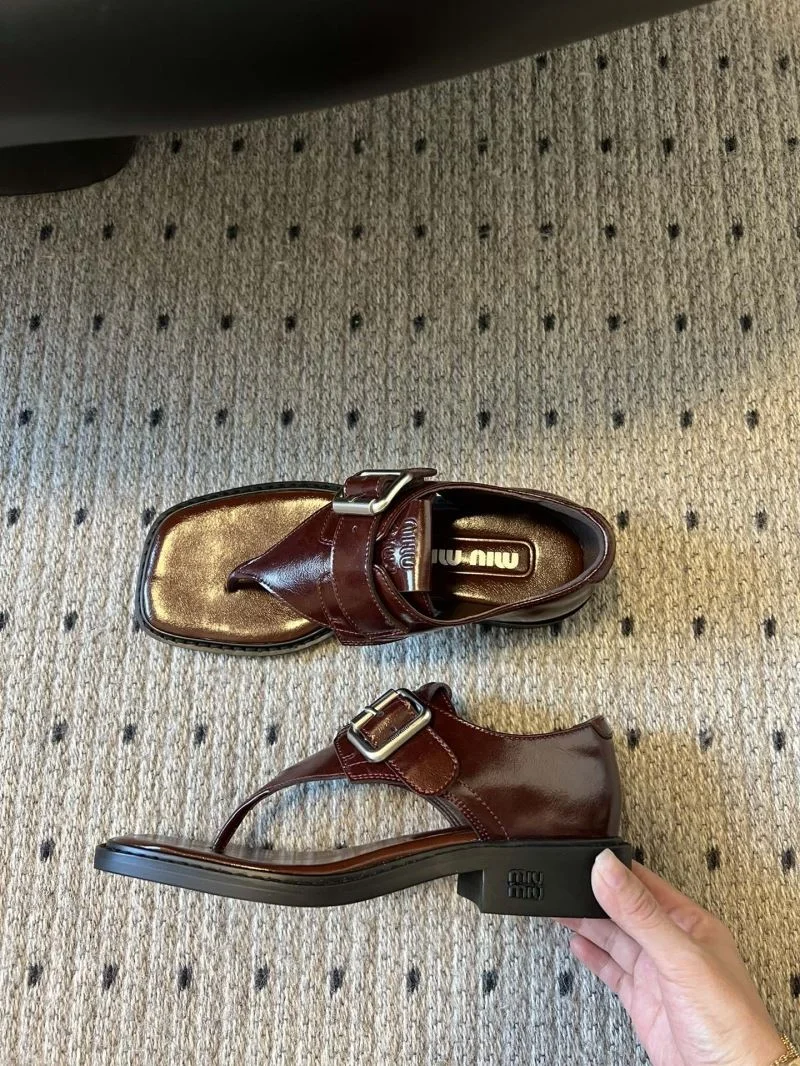 Miu Miu Sandals Youthful 11625