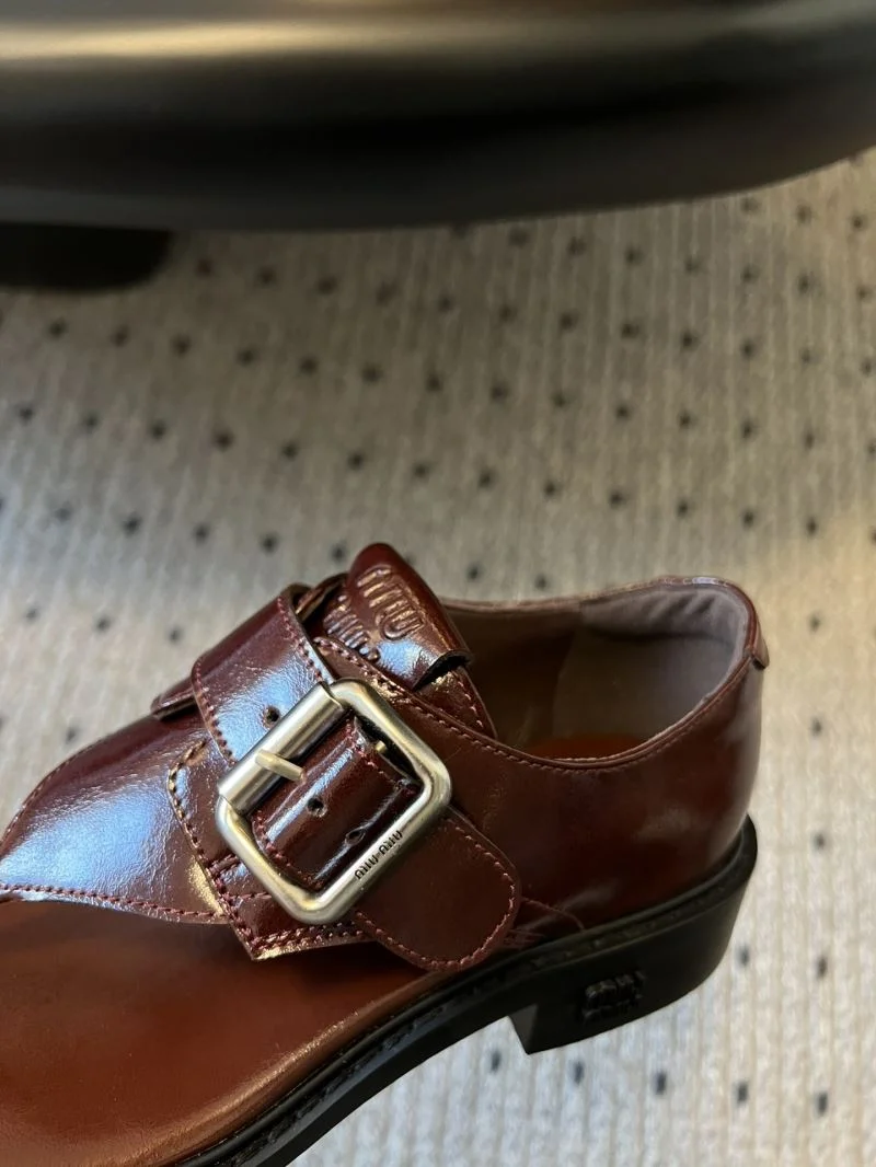 Miu Miu Sandals Youthful 11625