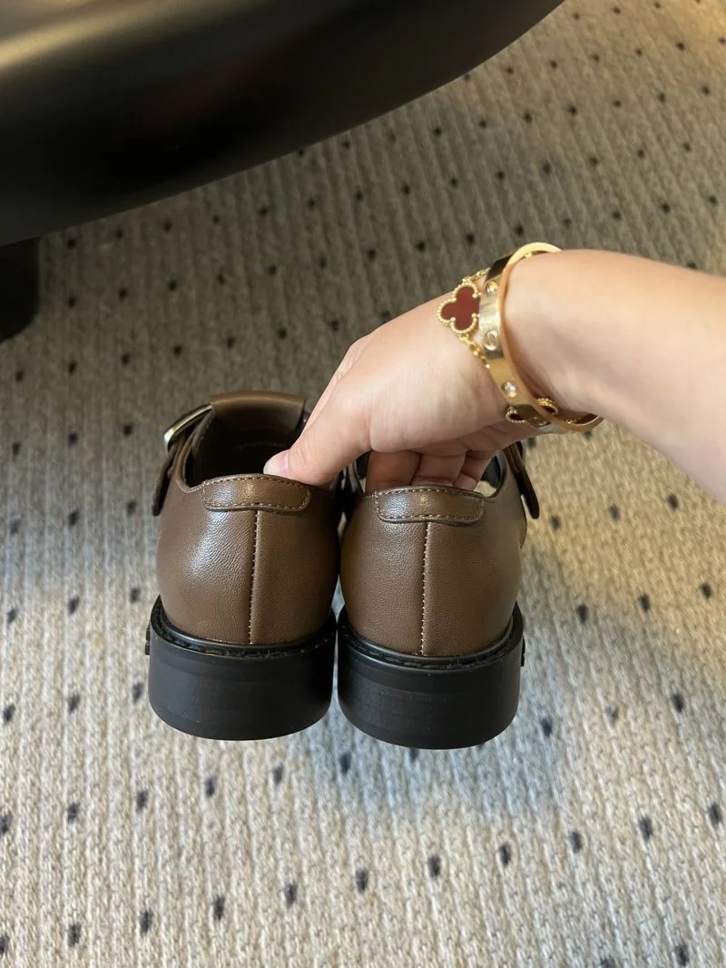Miu Miu Sandals UrbanStyle 11627