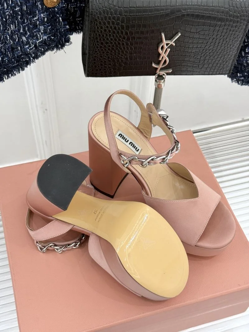 FastDry Miu Miu Sandals 11610