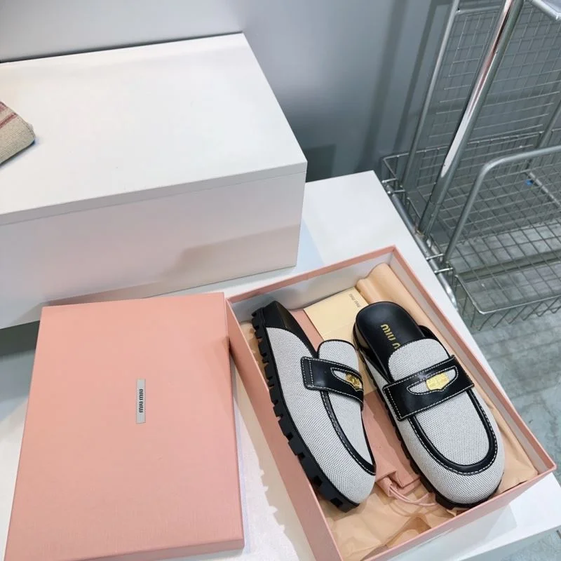 TechFriendly Miu Miu Sandals 11606