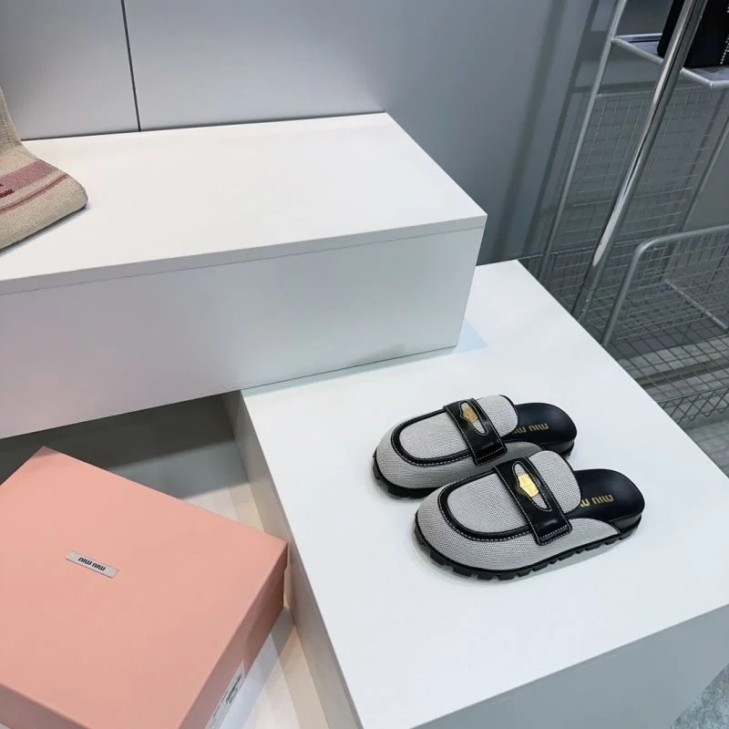 TechFriendly Miu Miu Sandals 11606