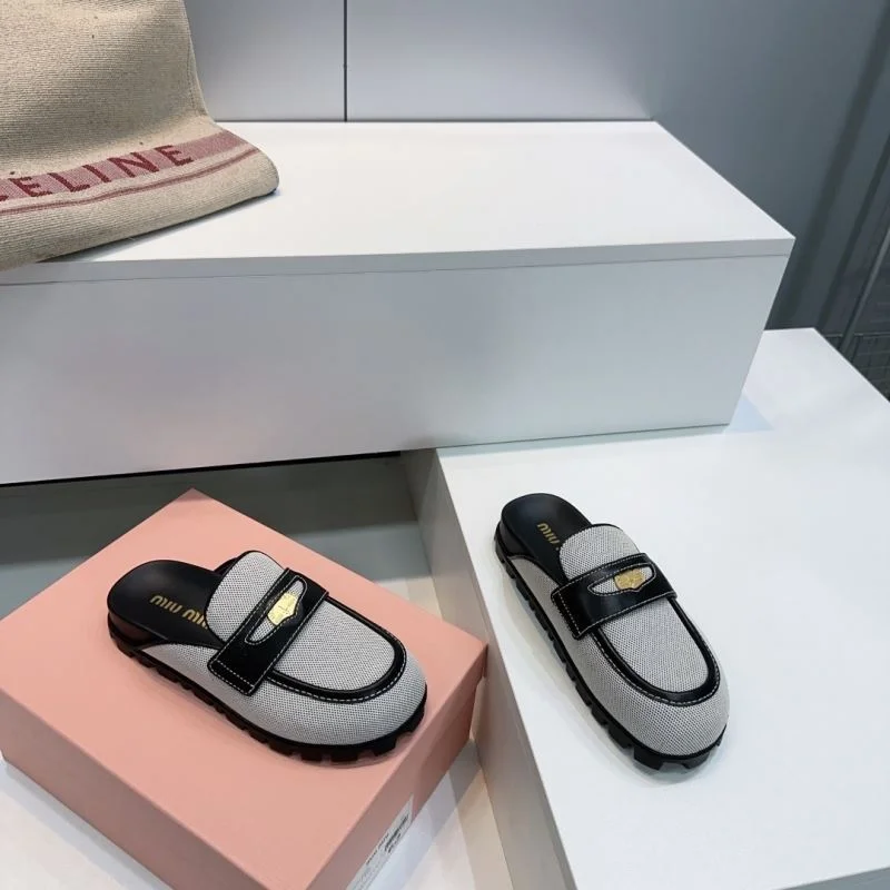TechFriendly Miu Miu Sandals 11606