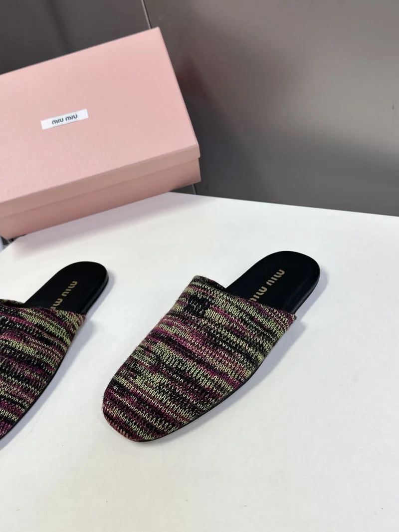 Miu Miu Sandals EyeCatching 9653