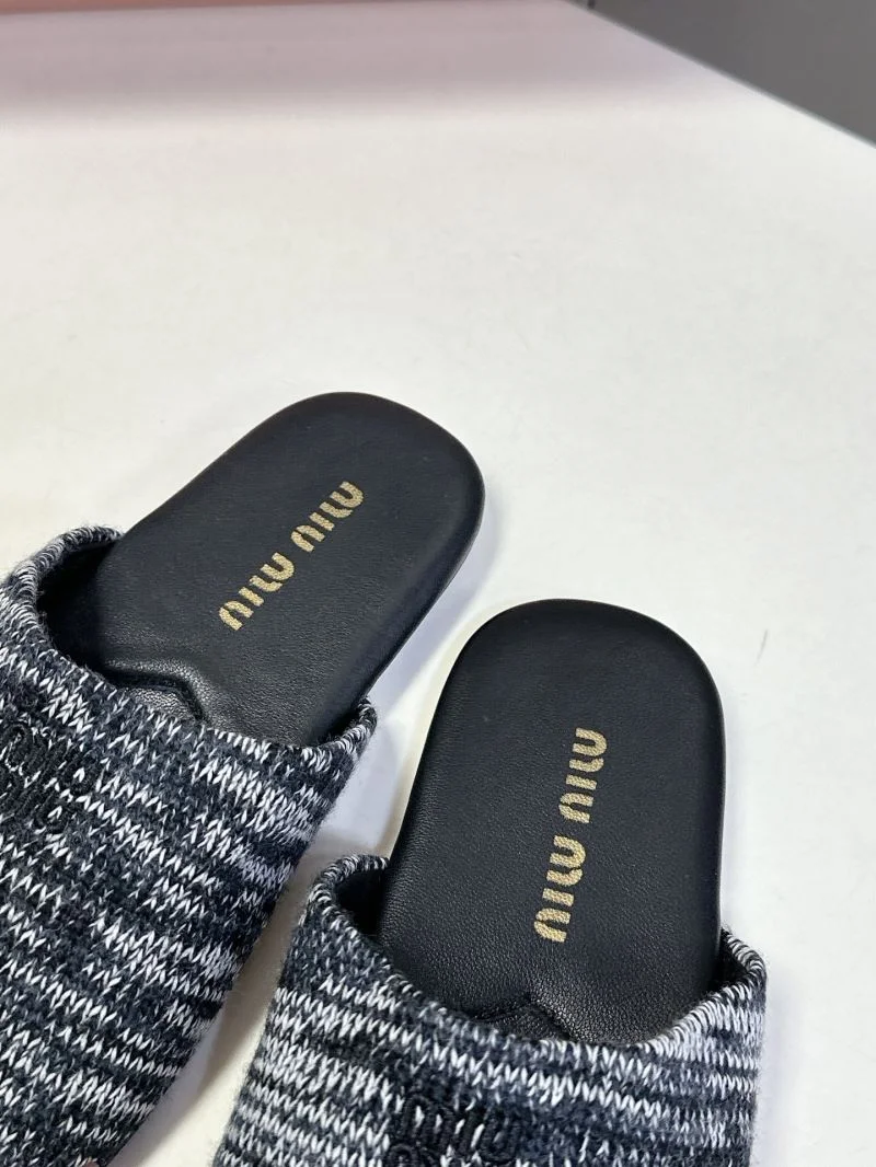 UrbanStyle Miu Miu Sandals 9602