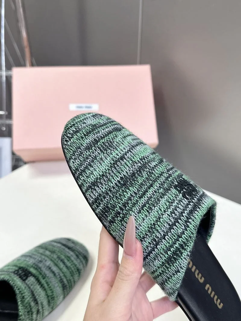Miu Miu Sandals Comfortable 9646