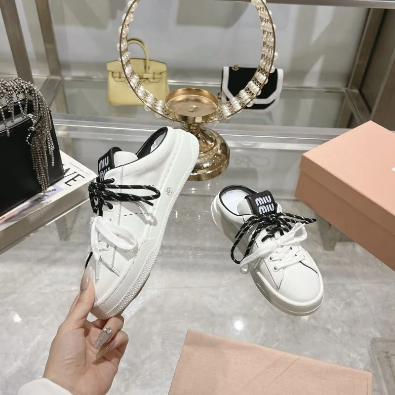 Miu Miu Sandals MultiPurpose 9587