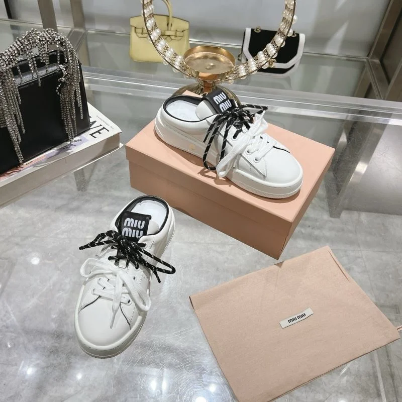 Miu Miu Sandals MultiPurpose 9587