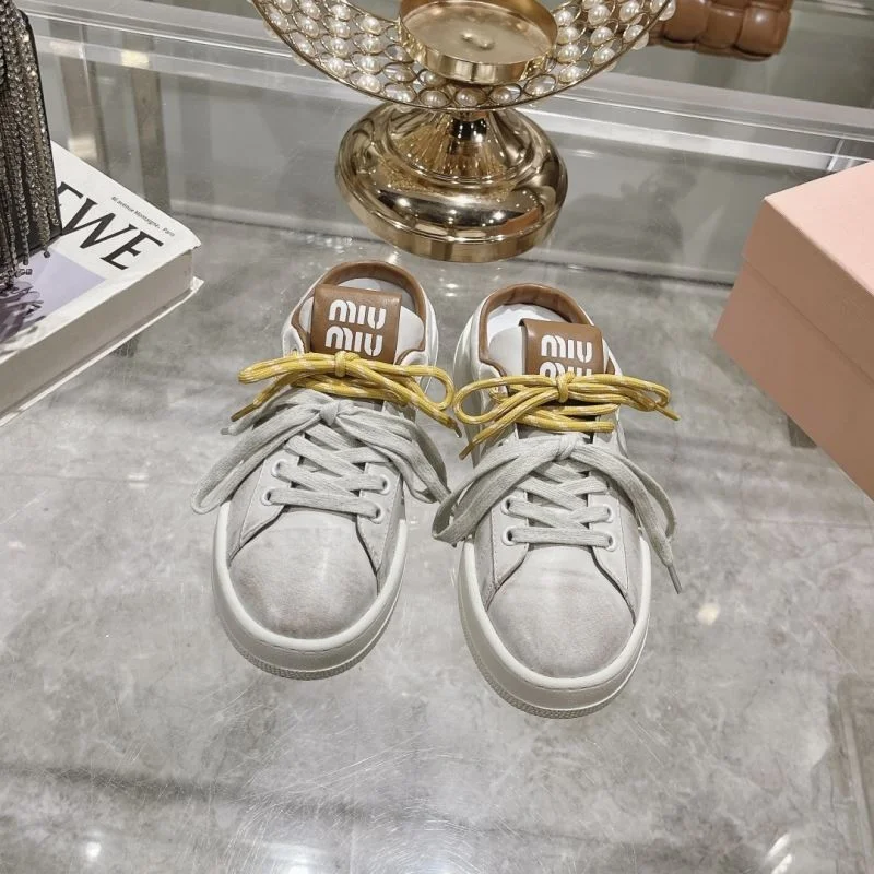Vibrant Miu Miu Sandals 9617